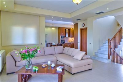 luxury-villa-in-crete-for-sale-living-room-ar