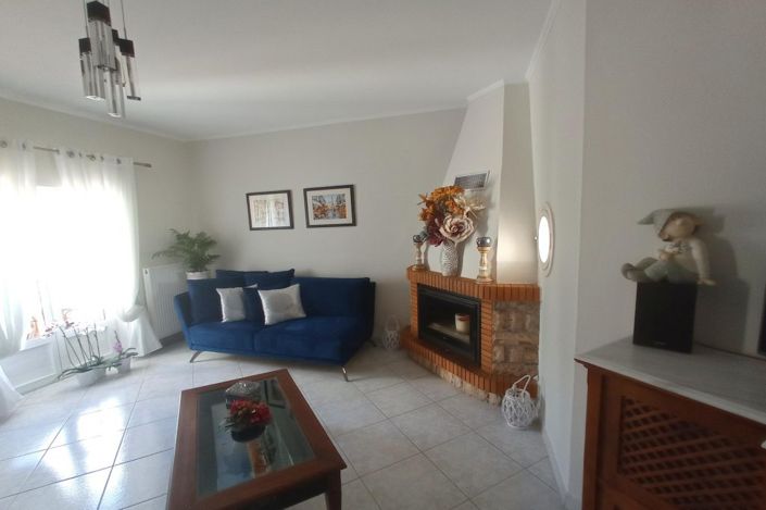 Image No.28-4 Bed House for sale