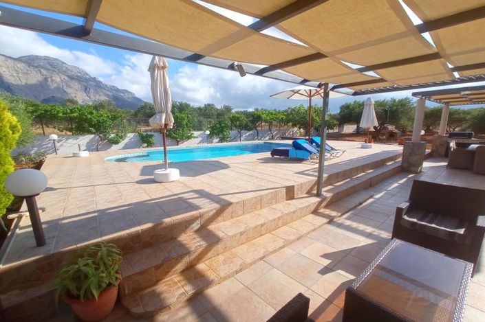 Image No.7-4 Bed House for sale
