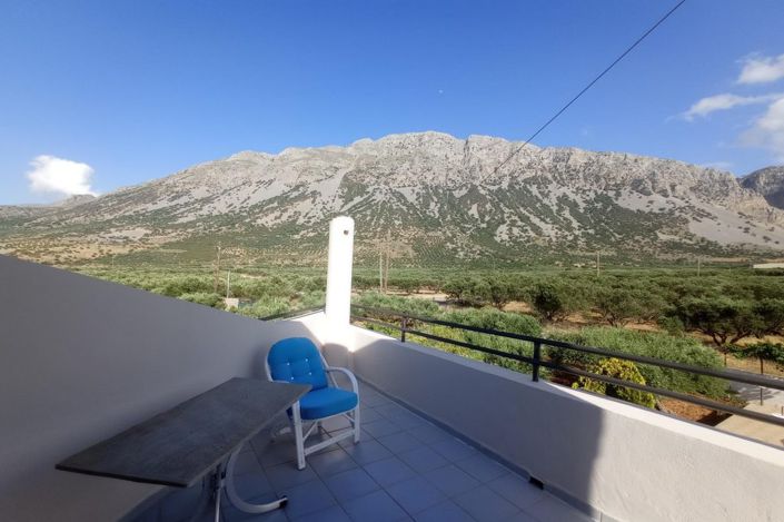 Image No.10-4 Bed House for sale
