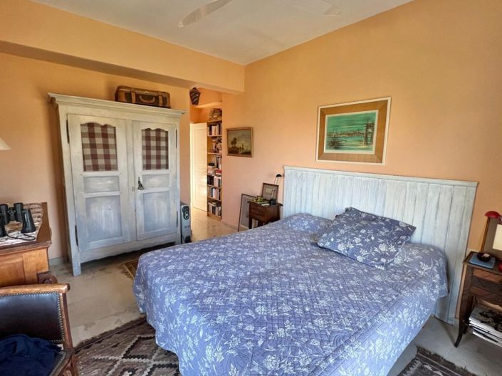 Image No.19-3 Bed House for sale