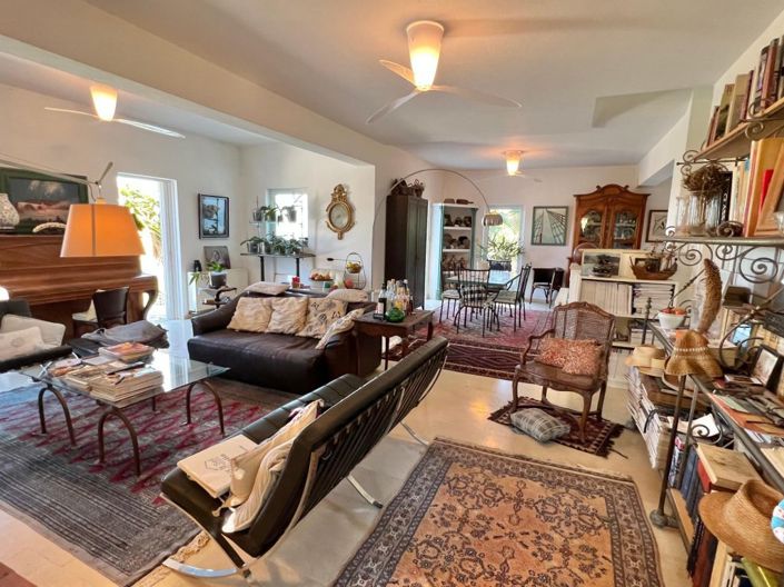 Image No.3-3 Bed House for sale