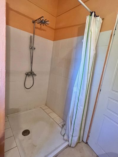 Image No.22-3 Bed House for sale