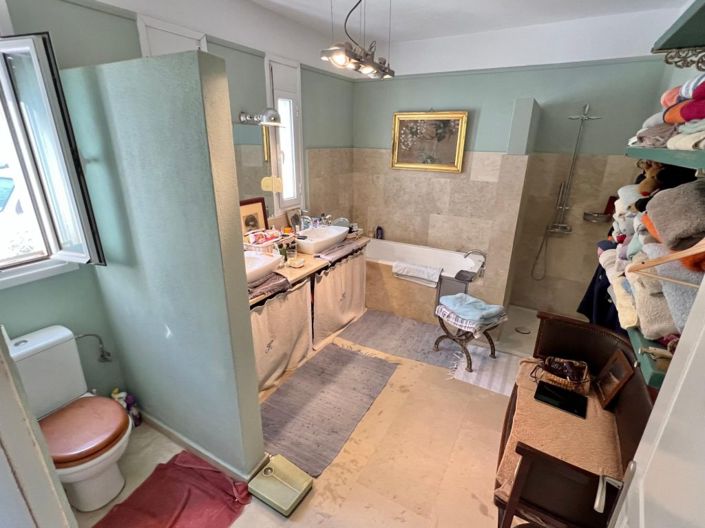 Image No.26-3 Bed House for sale
