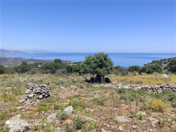 1 - Agios Nikolaos, Land