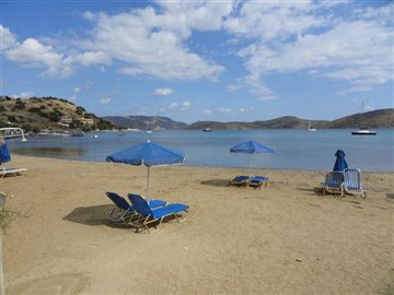 The sandy beach of Elounda