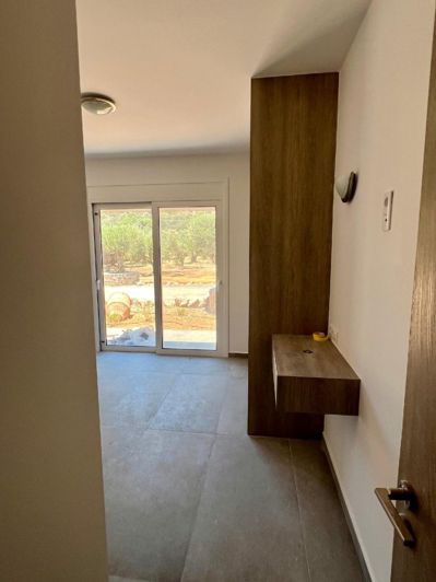 Image No.17-2 Bed House for sale