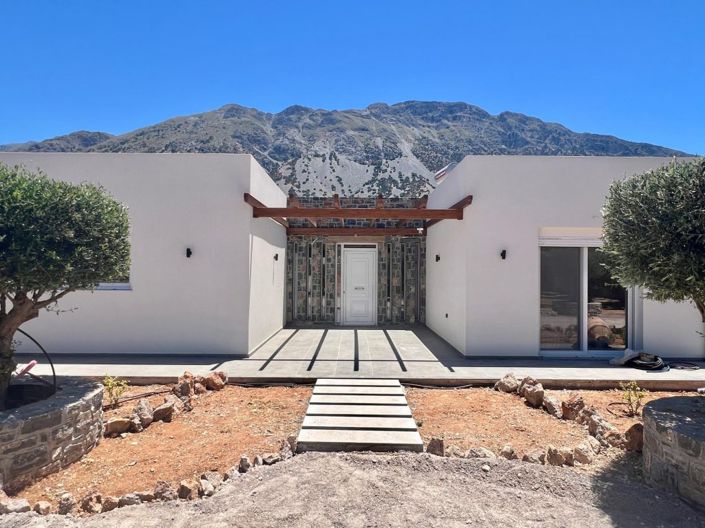 Image No.2-2 Bed House for sale