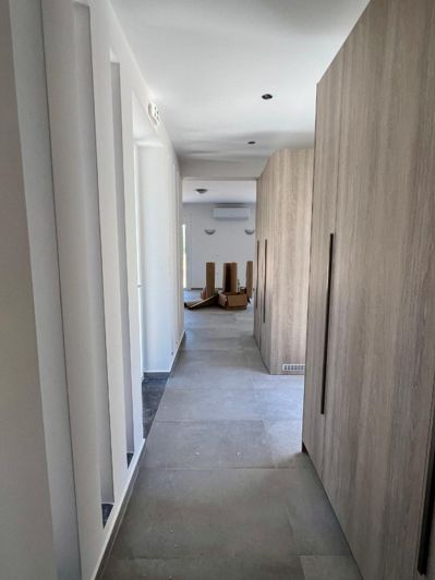 Image No.22-2 Bed House for sale