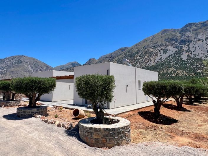 Image No.28-2 Bed House for sale