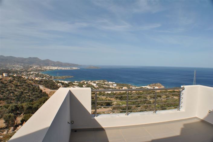 Image No.1-4 Bed Villa for sale