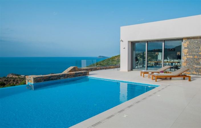 Image No.1-Villa de 6 chambres à vendre à Agios Nikolaos
