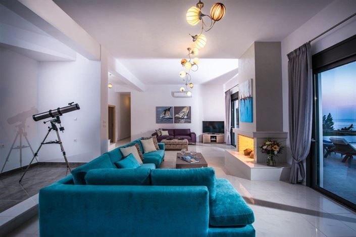 Image No.9-5 Bed Villa for sale