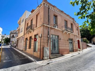1 - Agios Nikolaos, House