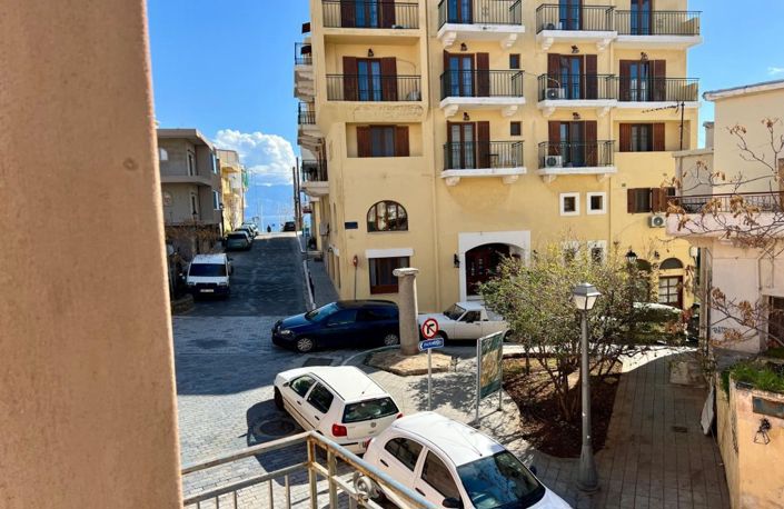 Image No.15-5 Bed House for sale