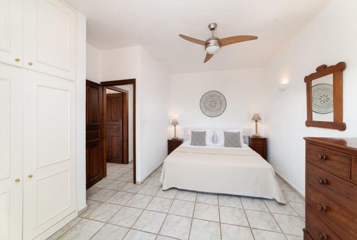 Image No.13-5 Bed House for sale
