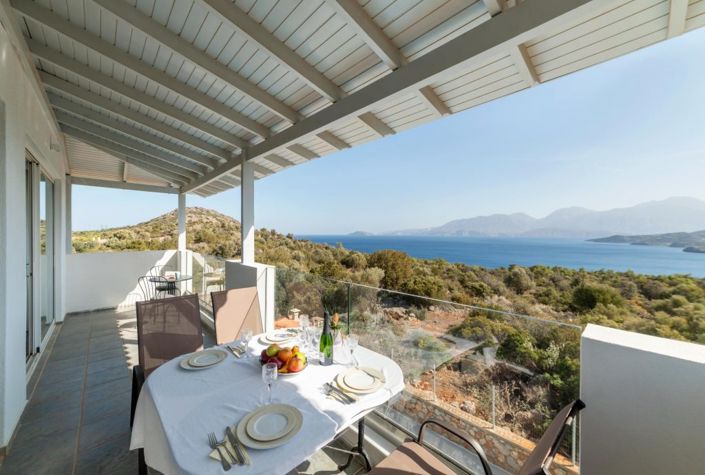Image No.7-5 Bed House for sale