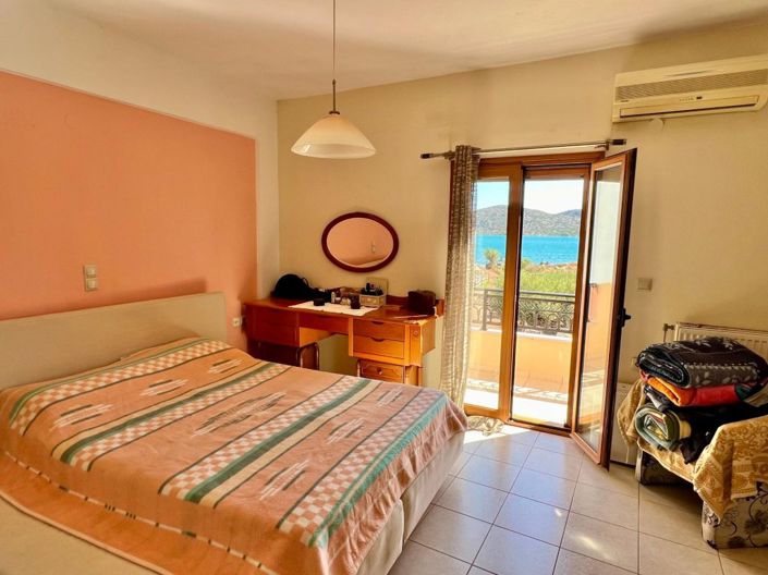 Image No.16-3 Bed House for sale