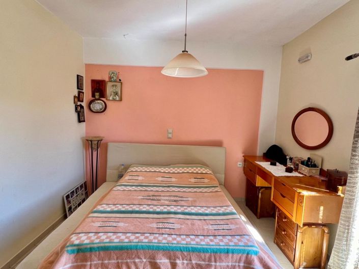 Image No.16-3 Bed House for sale