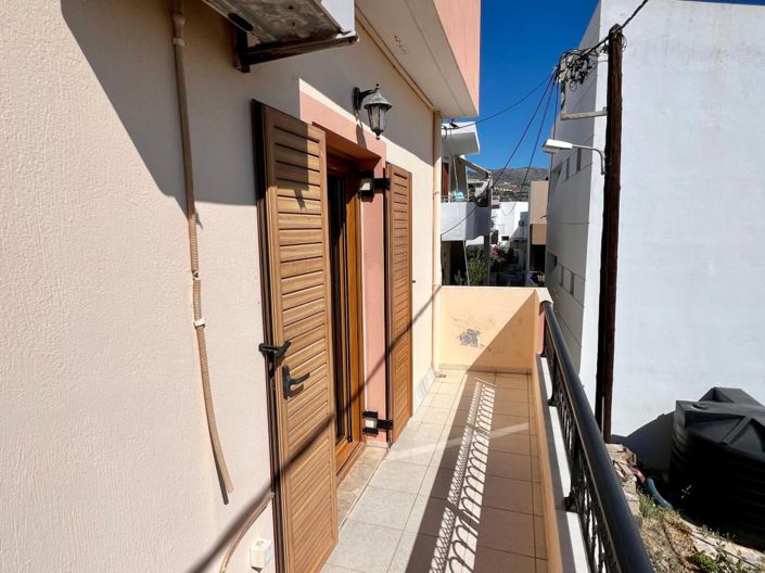 Image No.18-3 Bed House for sale