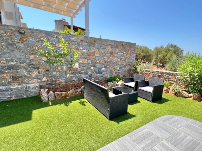 Image No.18-2 Bed House for sale