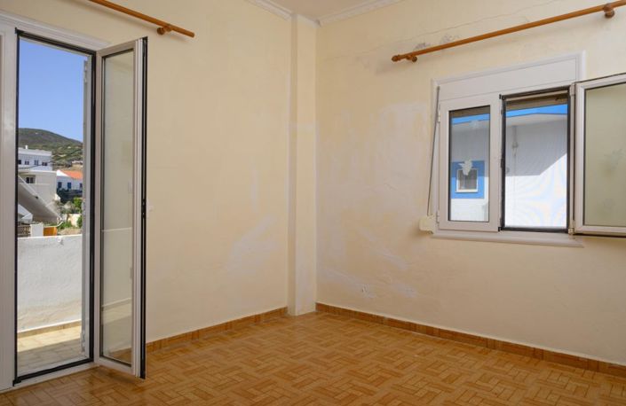 Image No.15-3 Bed House for sale