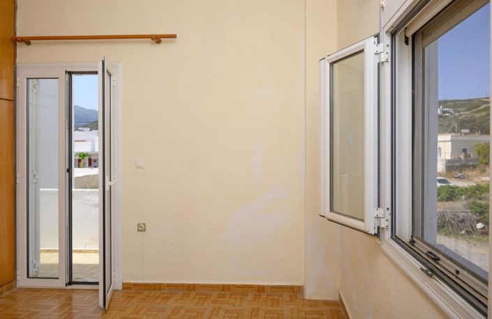 Image No.16-3 Bed House for sale