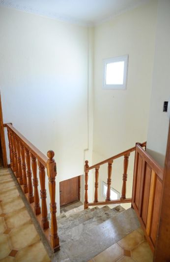 Image No.20-3 Bed House for sale