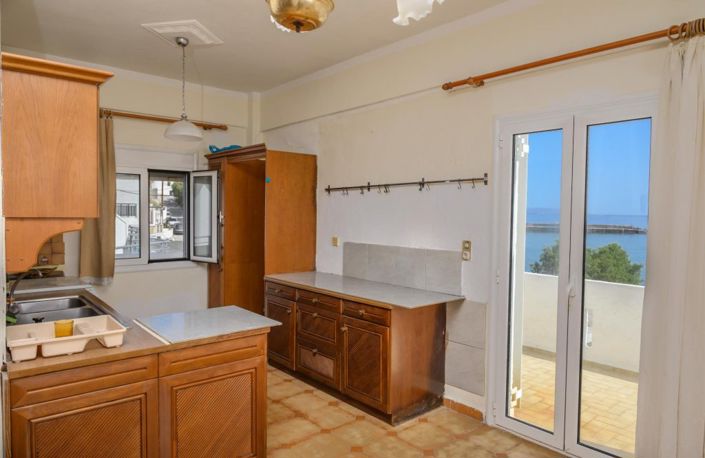 Image No.8-3 Bed House for sale