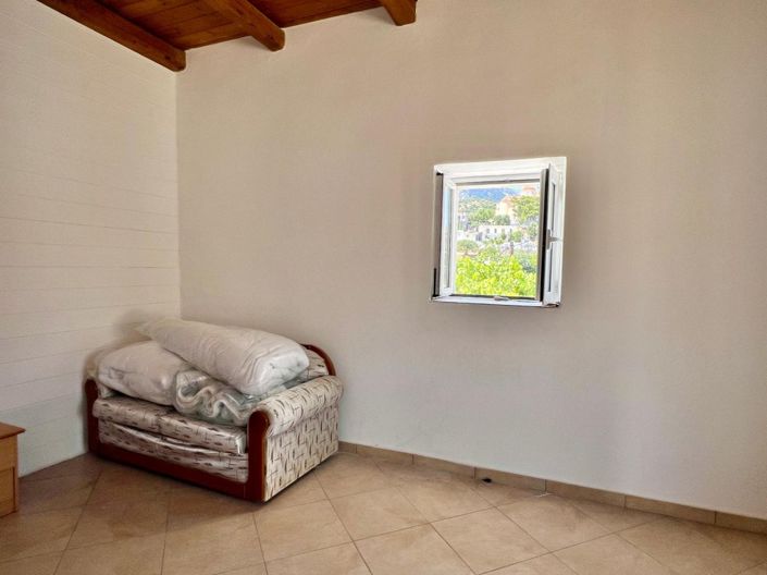 Image No.19-1 Bed House for sale