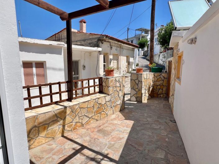 Image No.3-1 Bed House for sale