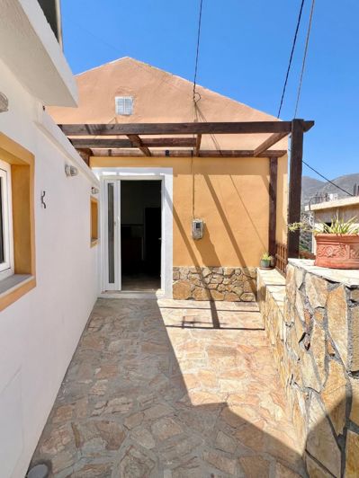 Image No.4-1 Bed House for sale