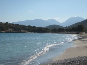 Beach in Istro / Kalo Chorio