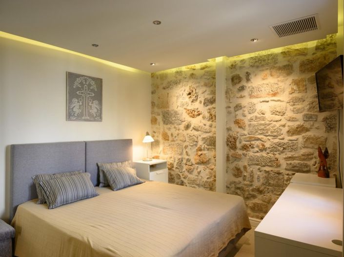 Image No.21-2 Bed House for sale