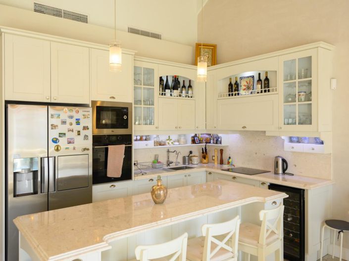 Image No.9-2 Bed House for sale