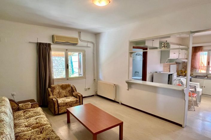 Image No.14-7 Bed House for sale