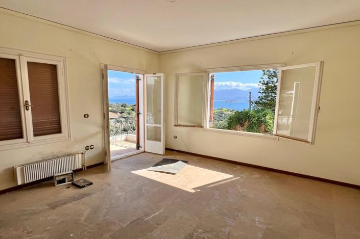Image No.6-7 Bed House for sale