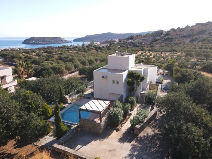 Image No.2-2 Bed Villa for sale