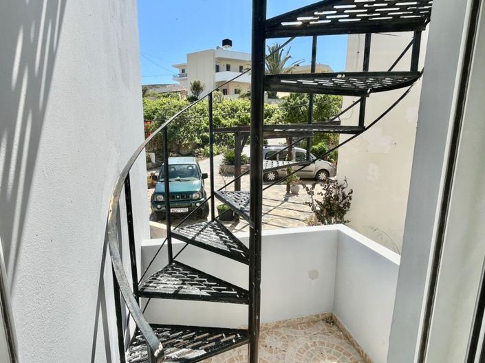 Image No.27-2 Bed House for sale