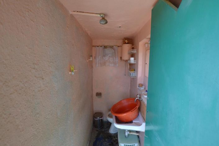 Image No.14-3 Bed House for sale