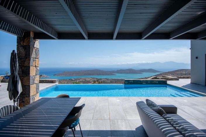Image No.1-4 Bed Villa for sale