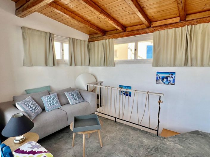 Image No.18-1 Bed House for sale