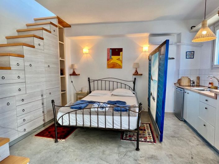Image No.9-1 Bed House for sale