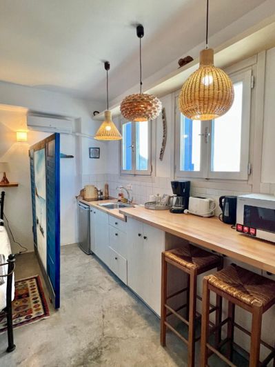 Image No.10-1 Bed House for sale
