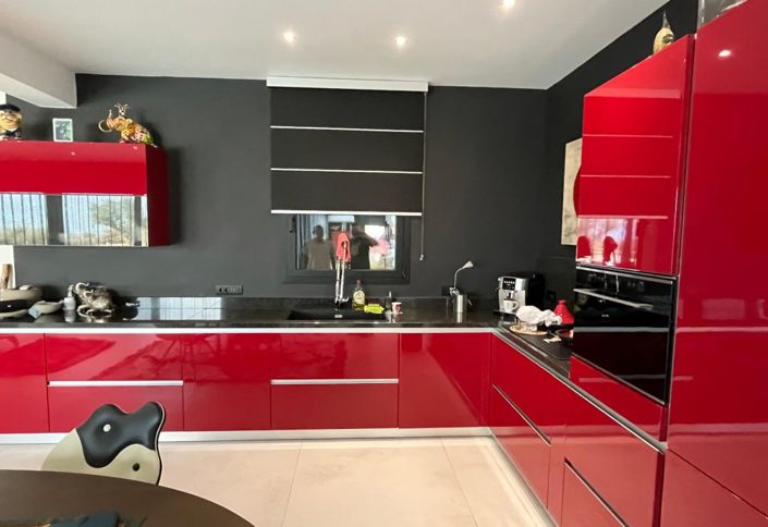 Image No.14-3 Bed Villa for sale