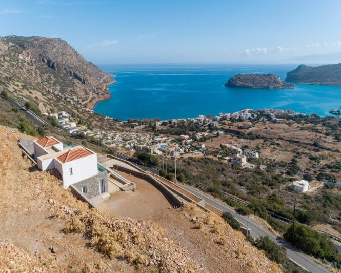 Image No.1-3 Bed Villa for sale