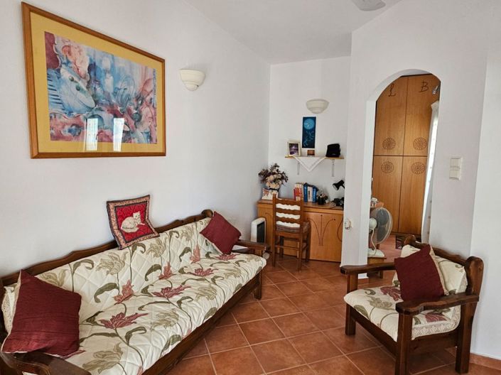 Image No.13-3 Bed House for sale