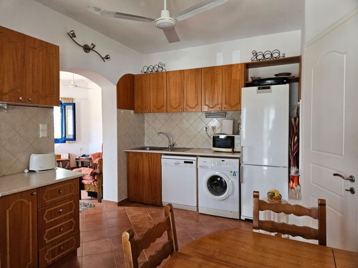 Image No.8-3 Bed House for sale