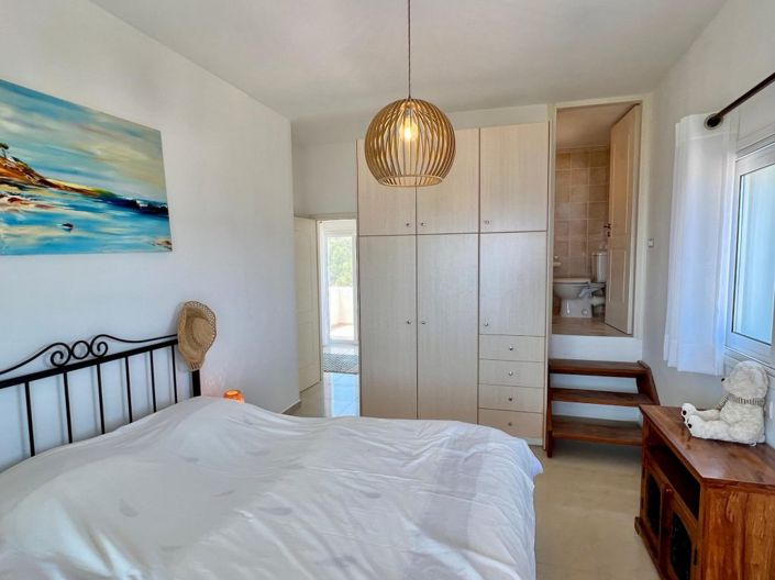 Image No.18-4 Bed Villa / Detached for sale