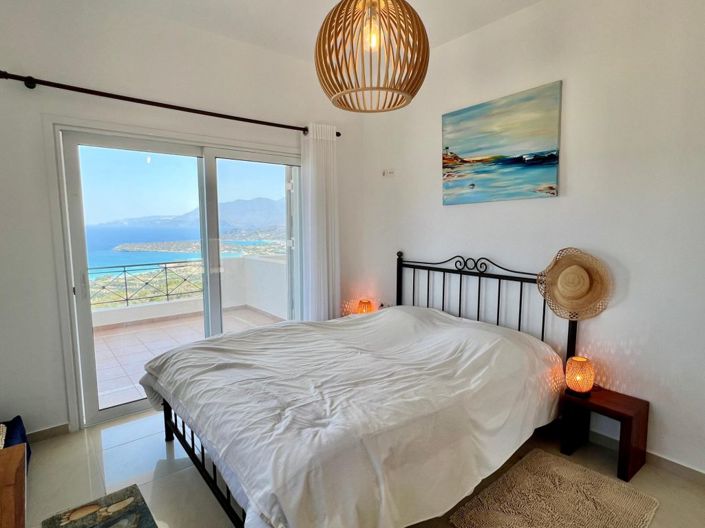 Image No.19-4 Bed Villa / Detached for sale